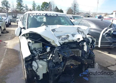 2014 Kia Soul z USA, uszkodzony, nr VIN KNDJN2A25E7739901